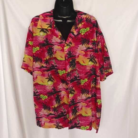 On Shore Hawaiian Sunset Palm Tree Print Casual Button Down Shirt, Pink, 24" PTP - Picture 1 of 5